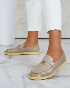 Royalfashion Eleganckie mokasyny damskie Leosi