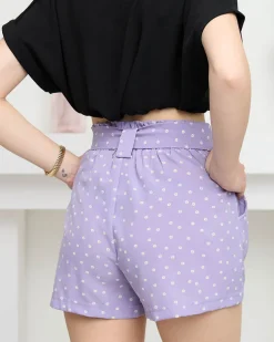 Royalfashion Fioletowe wzorzyste damskie materiałowe krótkie spodenki w kwiatki
