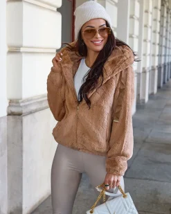 Royalfashion Jasnobrązowa kurtka damska z imitacji futra