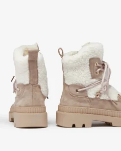 Royalfashion Jasnobrązowe botki damskie typu trapery z kożuszkiem Getatsa