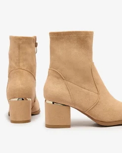 Royalfashion Jasnobrązowe botki damskie na niskim słupku Rejerra