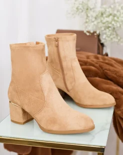 Royalfashion Jasnobrązowe botki damskie na niskim słupku Rejerra