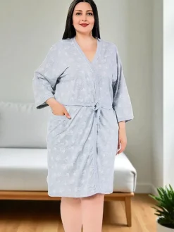 Royalfashion Jasnoszary damski bawełniany szlafrok w serduszka PLUS SIZE