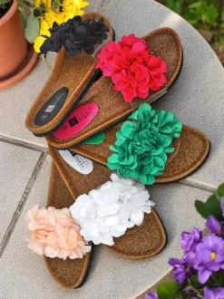 Royalfashion Klapki damskie z kwiatuszkami Flora Soft