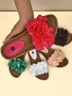 Royalfashion Klapki damskie z kwiatuszkami Flora Soft