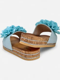 Royalfashion Klapki damskie z kwiatuszkami Focce