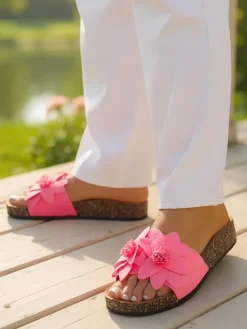 Royalfashion Klapki damskie z kwiatuszkami Foules