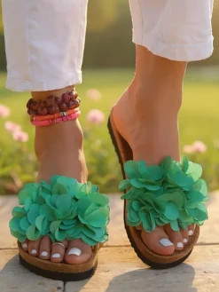 Royalfashion Klapki damskie z kwiatuszkami Flora Soft