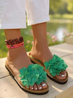 Royalfashion Klapki damskie z kwiatuszkami Flora Soft