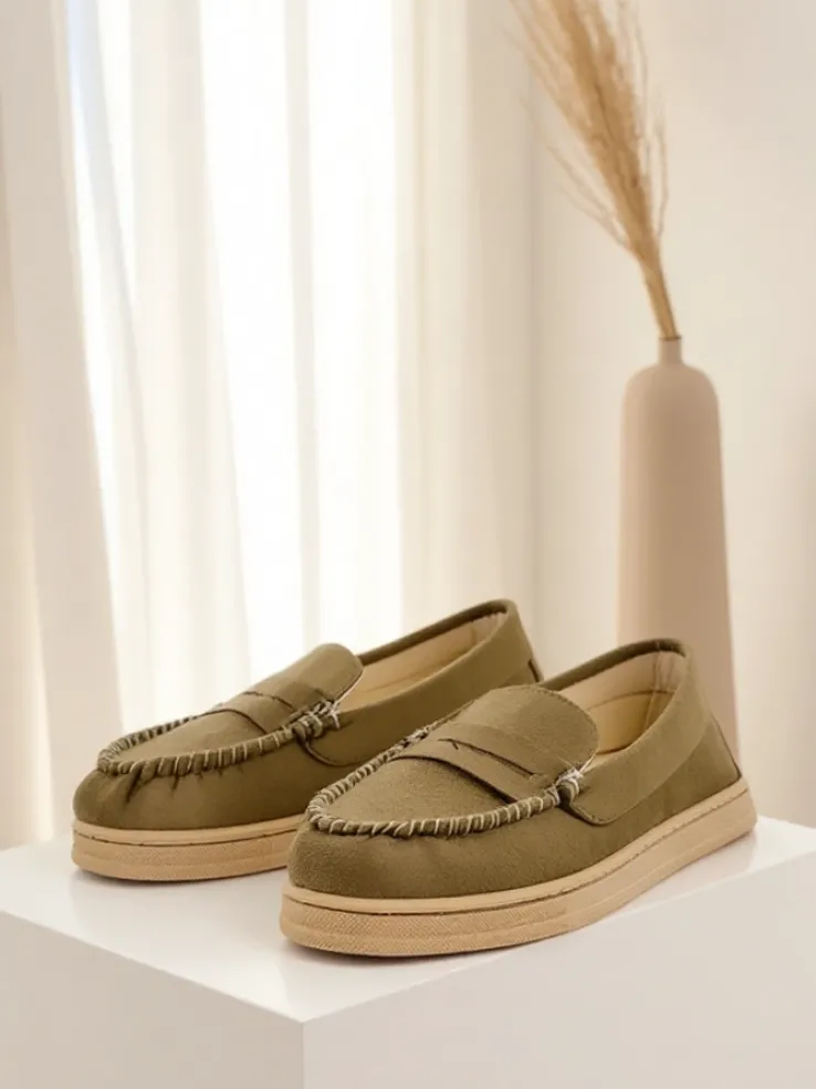 Royalfashion Klasyczne damskie mokasyny Carollese