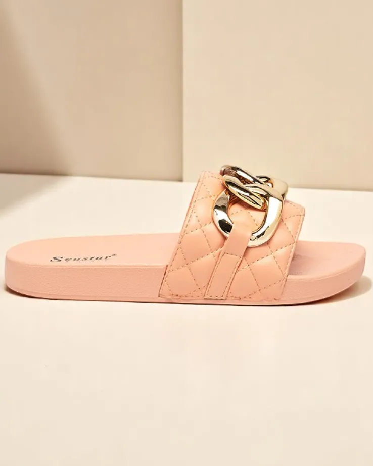 Royalfashion Koralowe damskie pikowane klapki ze złotym łańcuszkiem Eteris