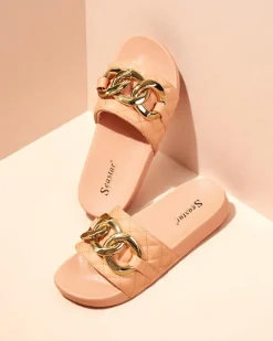 Royalfashion Koralowe damskie pikowane klapki ze złotym łańcuszkiem Eteris