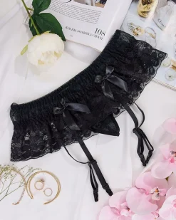 Royalfashion Koronkowe majtki damskie stringi