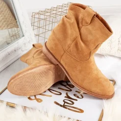 Royalfashion Kowbojki na koturnie w kolorze camel Brunoki