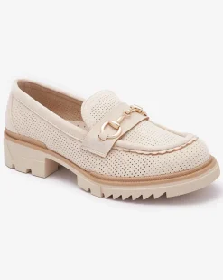 Royalfashion Kremowe ażurowe damskie mokasyny z łańcuszkiem Imerila