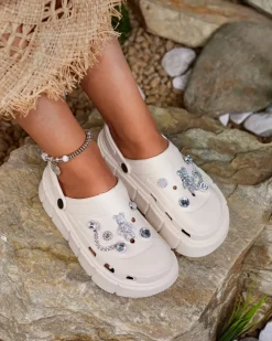 Royalfashion Kremowe damskie klapki gumowe Kooranza