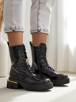 Royalfashion Lakierowane damskie botki typu workery Tesiolle