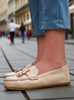 Royalfashion Matowe mokasyny damskie Timmone