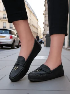 Royalfashion Matowe mokasyny damskie Timmone