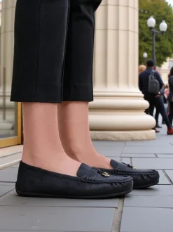 Royalfashion Matowe mokasyny damskie Timmone