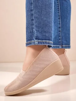 Royalfashion Mokasyny damskie na niskim koturnie Epoles