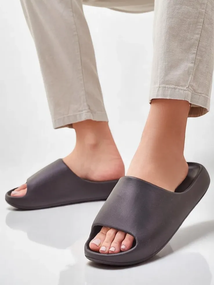 Royalfashion Męskie gumowe klapki Izeld