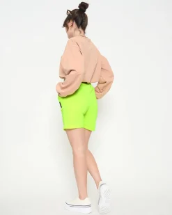 Royalfashion Neonowe żółte damskie spodenki przed kolano