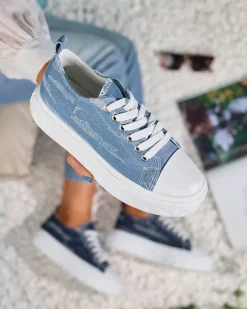 Royalfashion Niebieskie damskie jeansowe trampki z przetarciami Nerolera