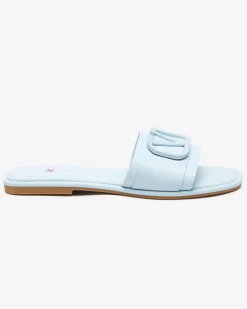 Royalfashion Niebieskie damskie klapki z eko skóry Cartec