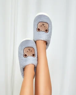 Royalfashion Niebieskie damskie futrzane kapcie z misiem Hettres