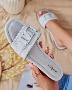 Royalfashion Niebieskie damskie klapki z klamerką Rydr