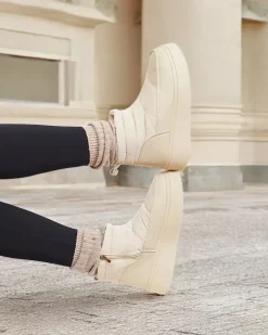 Royalfashion Śniegowce damskie w beżowym kolorze Fopinia