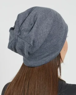 Royalfashion Ocieplana damska czapka z cyrkoniami