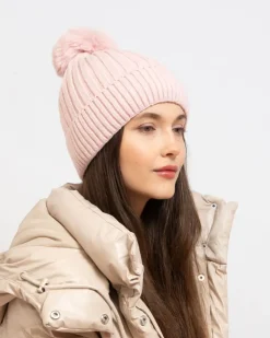 Royalfashion Różowa damska ocieplana czapka z pomponem