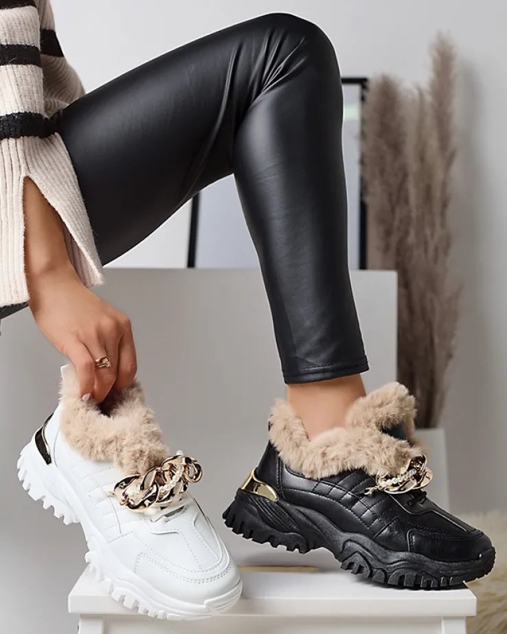 Royalfashion Sportowe czarne buty damskie z futerkiem Flixis