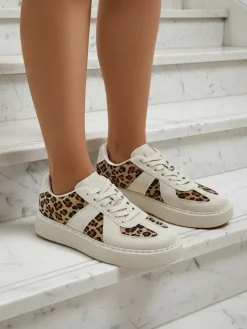 Royalfashion Sportowe sneakersy damskie z printem w panterkę Big Cat