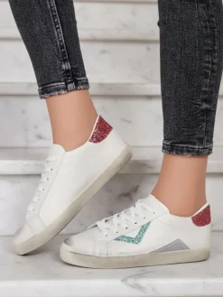 Royalfashion Sportowe sneakersy damskie z ozdobami Ginn