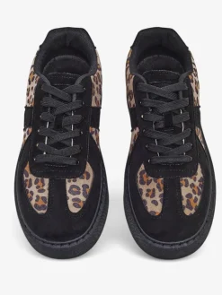 Royalfashion Sportowe sneakersy damskie z printem w panterkę Big Cat