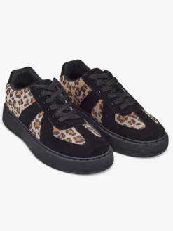 Royalfashion Sportowe sneakersy damskie z printem w panterkę Big Cat