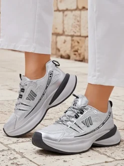 Royalfashion Sportowe sneakersy damskie na grubszej podeszwie Roality