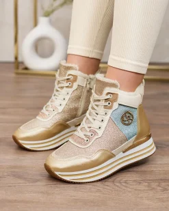 Royalfashion Sportowe złote sneakersy damskie z brokatem Kawellas