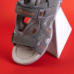 Royalfashion Szare dziecięce sandały na rzepy Roser