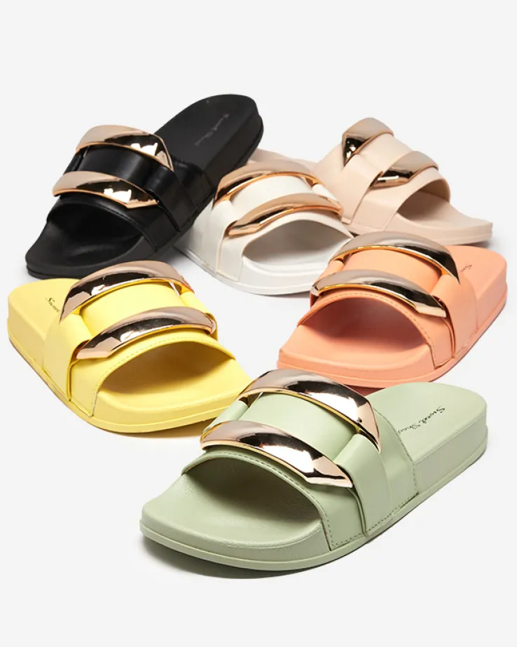 Royalfashion Żółte damskie klapki ze złotą ozdobą Serina