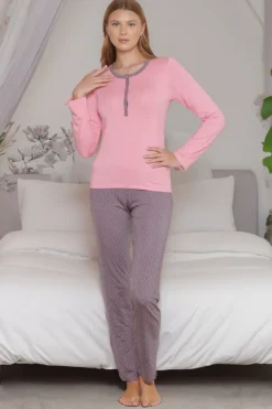 Royalfashion Wiskozowa piżama damska ze spodniami w kropeczki