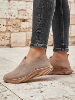 Royalfashion Wsuwane damskie materiałowe buty sportowe Serra