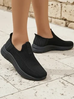 Royalfashion Wsuwane damskie materiałowe buty sportowe Secat