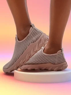 Royalfashion Wsuwane damskie materiałowe buty sportowe Erra