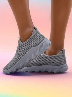 Royalfashion Wsuwane damskie materiałowe buty sportowe Erra