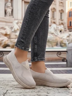 Royalfashion Wsuwane damskie materiałowe buty sportowe Serra