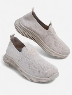 Royalfashion Wsuwane damskie materiałowe buty sportowe Serra